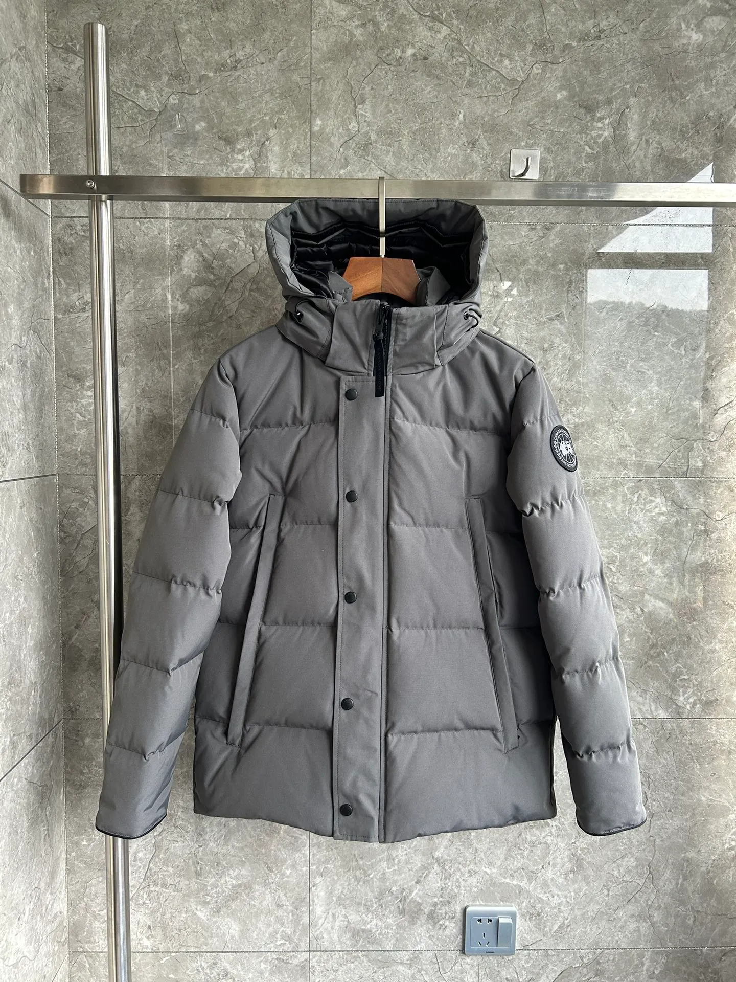 P920 Model number: Y107 E2048MB Wyndham classic upgraded model Men's gray black label Size: S M L XL XXL